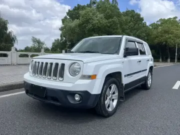 Jeep Liberty (Patriot)