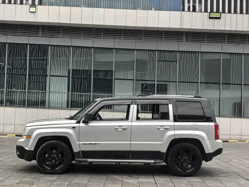 2014 Jeep Liberty (Patriot) с пробегом 120 000 км