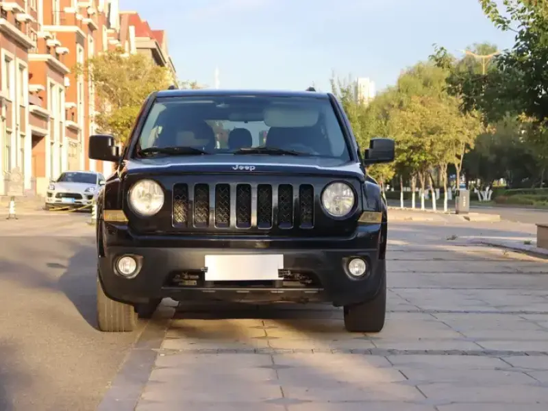 2013 Jeep Liberty (Patriot) с пробегом 184 000 км