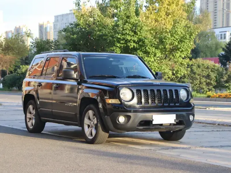 2013 Jeep Liberty (Patriot) с пробегом 184 000 км
