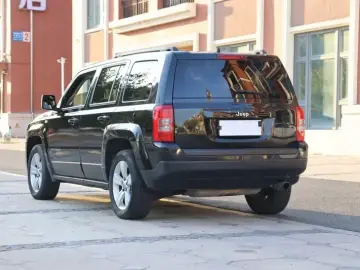 2013 Jeep Liberty (Patriot) с пробегом 184 000 км