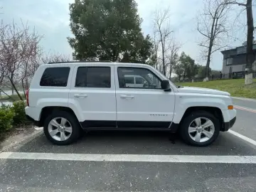 2012 Jeep Liberty (Patriot) с пробегом 110 000 км