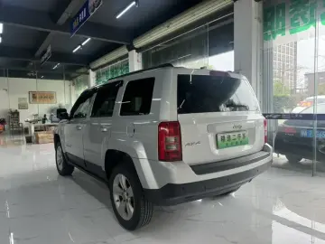 2011 Jeep Liberty (Patriot) с пробегом 88 000 км