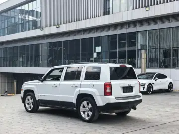 2015 Jeep Liberty (Patriot) с пробегом 160 000 км