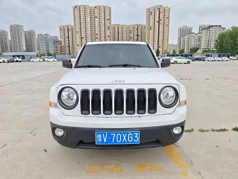2014 Jeep Liberty (Patriot) с пробегом 140 000 км