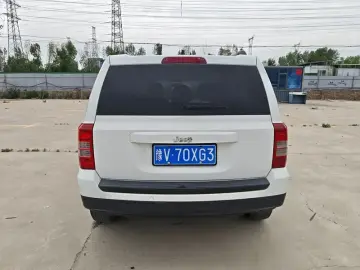 2014 Jeep Liberty (Patriot) с пробегом 140 000 км