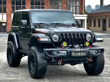 2023 Jeep Wrangler с пробегом 44 000 км