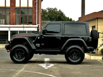 2023 Jeep Wrangler с пробегом 44 000 км