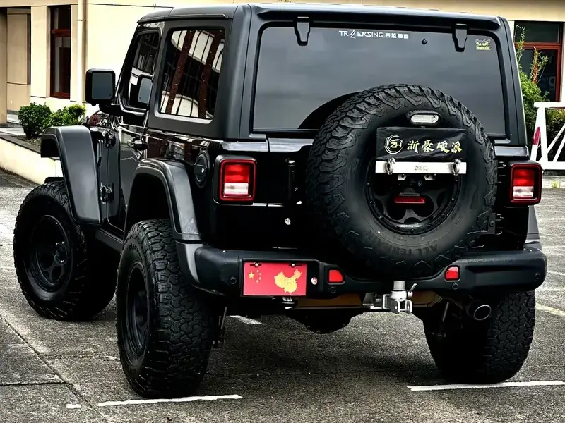 2023 Jeep Wrangler с пробегом 44 000 км