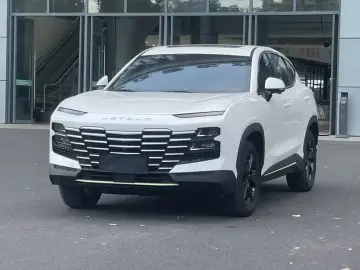 2024 JETOUR DASHING с пробегом 13 300 км