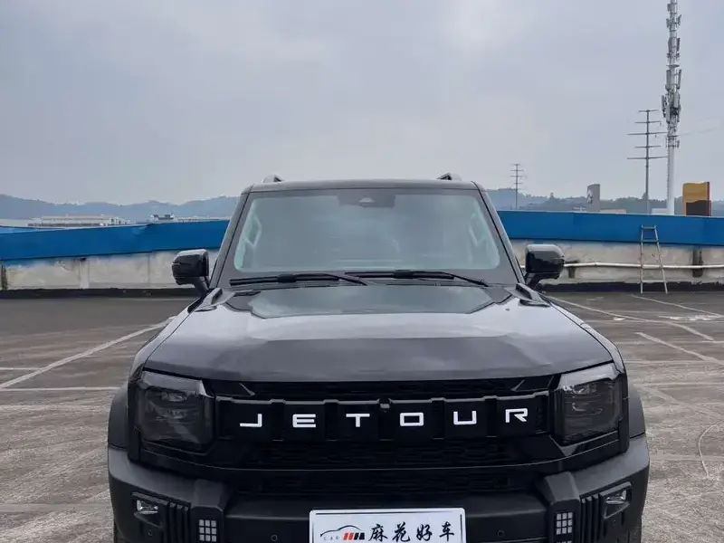 2023 JETOUR T2 с пробегом 16 000 км