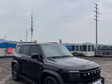 2023 JETOUR T2 с пробегом 16 000 км