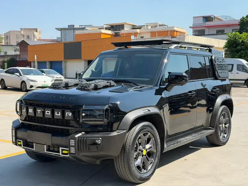 2023 JETOUR T2 с пробегом 33 000 км