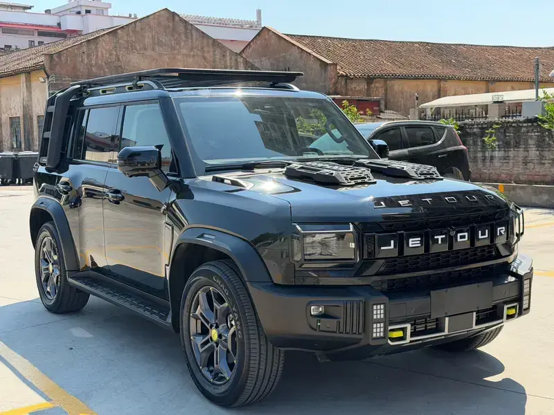 2023 JETOUR T2 с пробегом 33 000 км