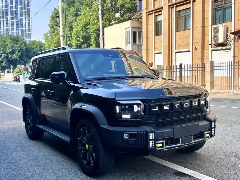 2024 JETOUR T2 с пробегом 10 000 км