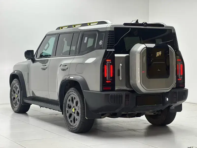 2024 JETOUR Shanhai T2 с пробегом 16 000 км