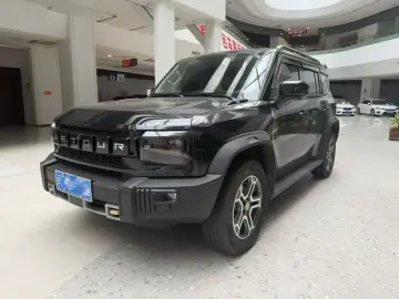 2025 JETOUR T2 с пробегом 8 000 км