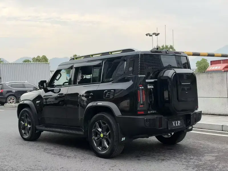 2023 JETOUR T2 с пробегом 20 000 км