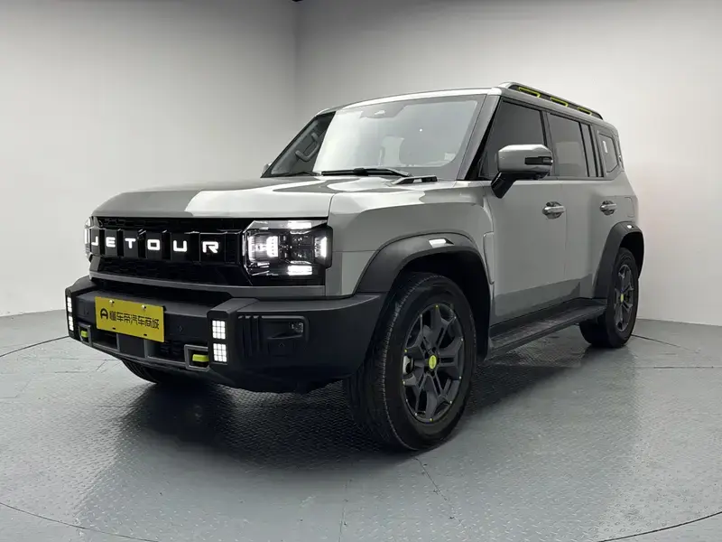 2023 JETOUR T2 с пробегом 30 300 км