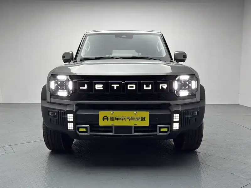 2023 JETOUR T2 с пробегом 30 300 км