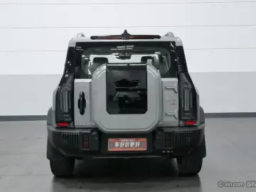 2023 JETOUR T2 с пробегом 30 000 км