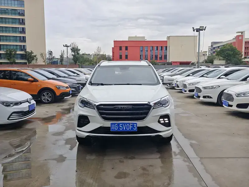 2020 JETOUR X70+ с пробегом 56 000 км
