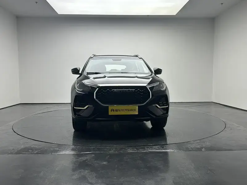 2026 JETOUR X70+ с пробегом 700 км