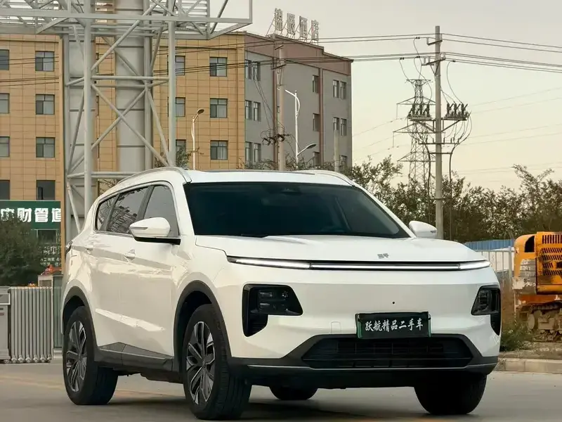 2024 JETOUR Shanhai L7 с пробегом 50 000 км