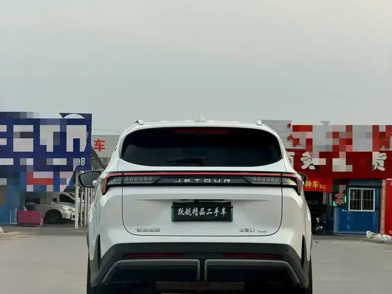 2024 JETOUR Shanhai L7 с пробегом 50 000 км