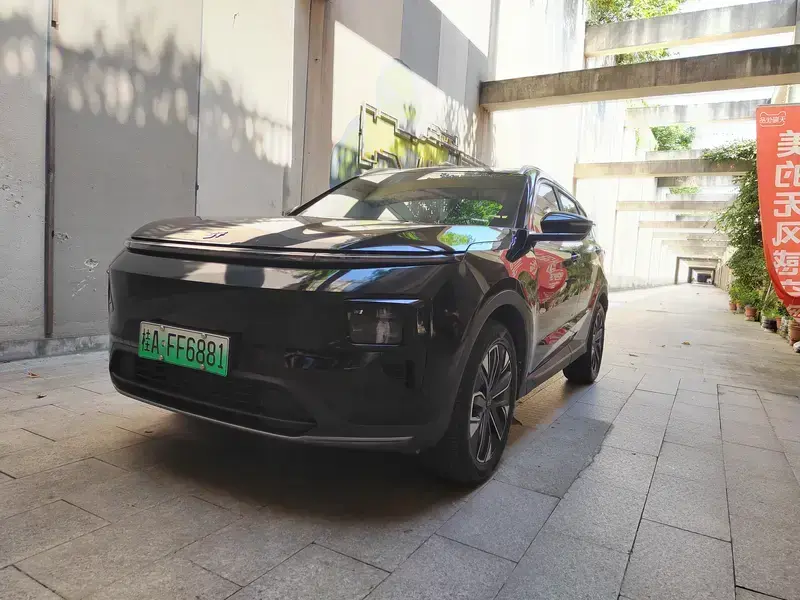 2024 JETOUR Shanhai L7 с пробегом 37 000 км