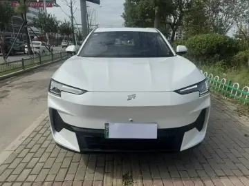 2024 JETOUR Shanhai L6 с пробегом 6 800 км