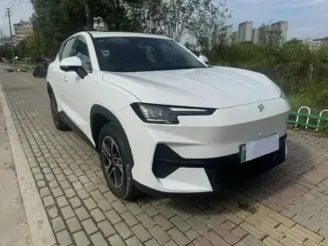 2024 JETOUR Shanhai L6 с пробегом 6 800 км