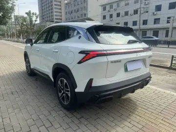 2024 JETOUR Shanhai L6 с пробегом 6 800 км