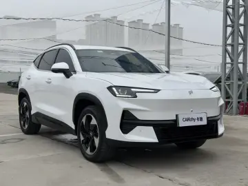 2024 JETOUR Shanhai L6 с пробегом 26 000 км