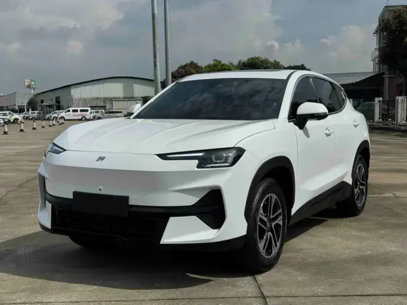 2024 JETOUR Shanhai L6 с пробегом 37 000 км