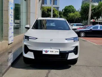 2024 JETOUR Shanhai L6 с пробегом 300 км