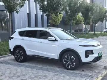 2024 JETOUR Shanhai L7 с пробегом 30 000 км