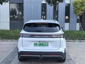 2024 JETOUR Shanhai L7 с пробегом 30 000 км