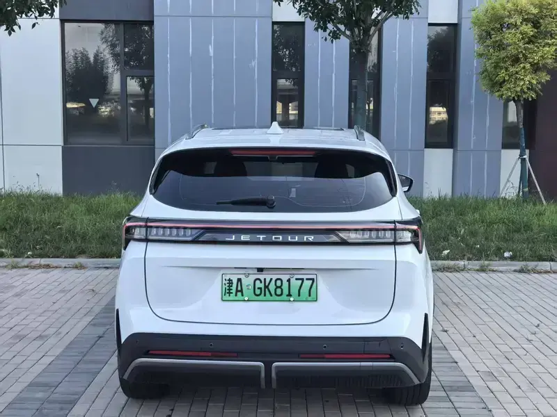 2024 JETOUR Shanhai L7 с пробегом 30 000 км