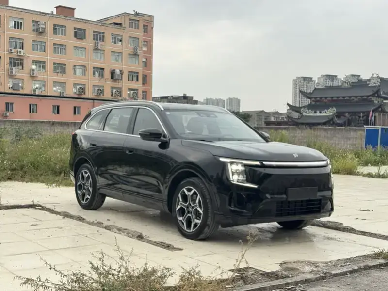 2026 JETOUR Shanhai L7 Plus с пробегом 8 000 км