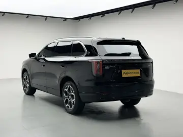 2026 JETOUR Shanhai L7 Plus с пробегом 5 900 км