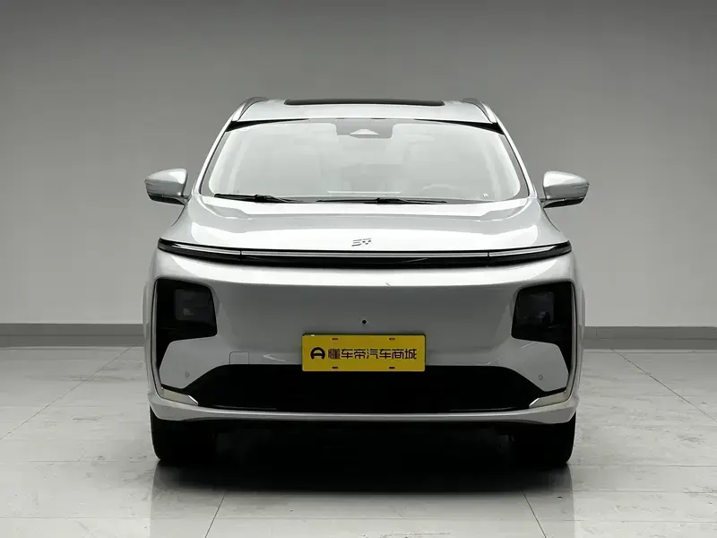 2025 JETOUR Shanhai L9 с пробегом 21 800 км