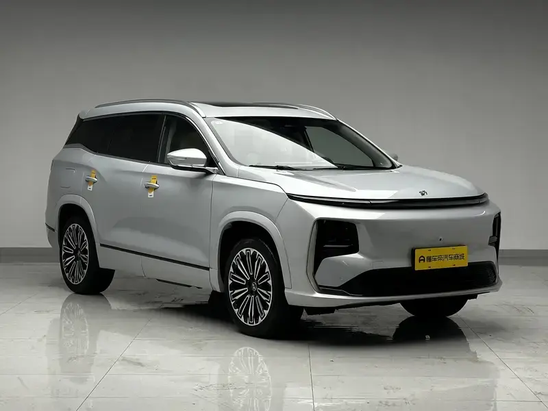 2025 JETOUR Shanhai L9 с пробегом 21 800 км