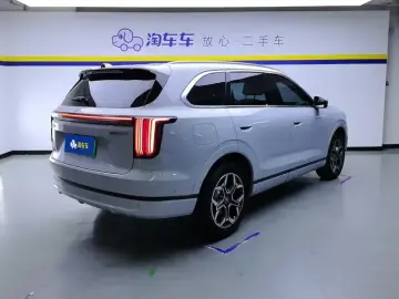 2026 JETOUR Shanhai L7 Plus с пробегом 9 000 км