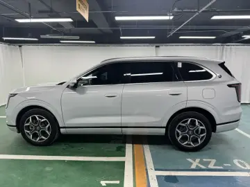2026 JETOUR Shanhai L7 Plus с пробегом 900 км