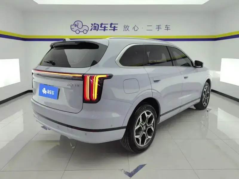 2026 JETOUR Shanhai L7 Plus с пробегом 25 000 км
