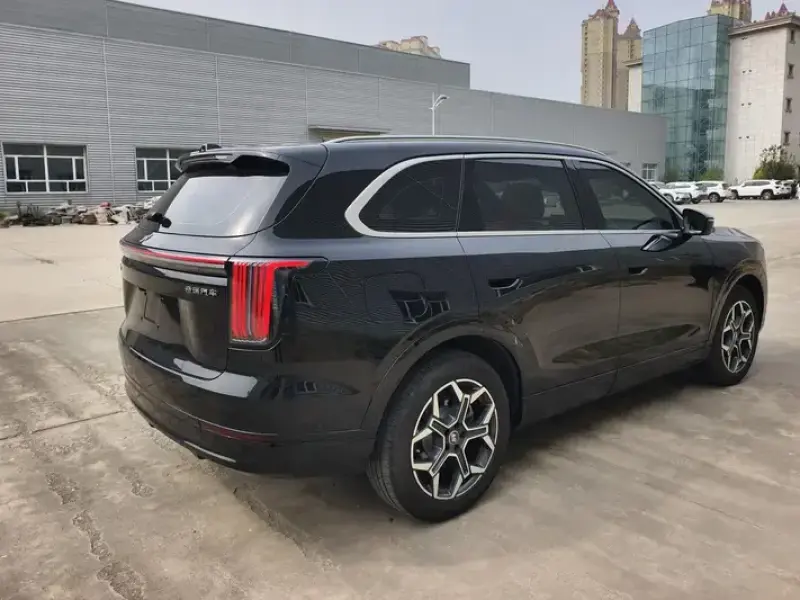 2026 JETOUR Shanhai L7 Plus с пробегом 13 000 км