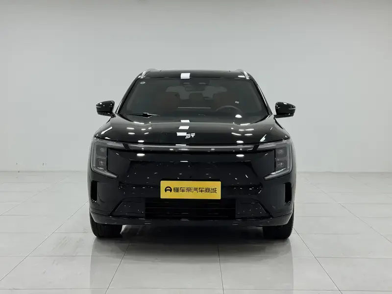 2026 JETOUR Shanhai L7 Plus с пробегом 15 000 км