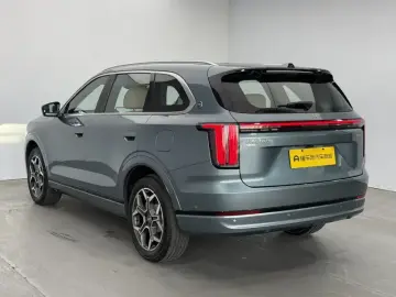 2026 JETOUR Shanhai L7 Plus с пробегом 17 300 км