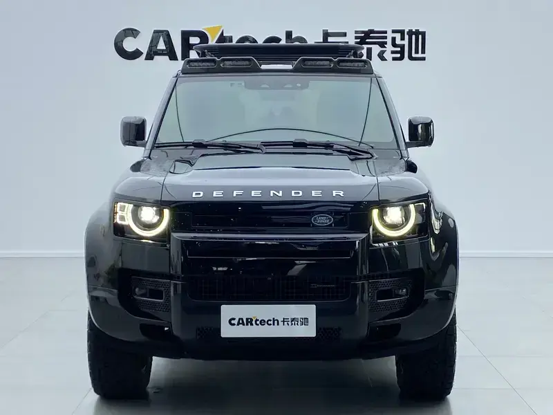 2023 Land Rover Defender с пробегом 93 800 км